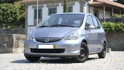 Cinzento Usado 2006 Honda Jazz Citadino | € 4.350 (Bom preço)