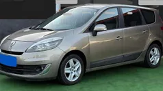 Cinzento Usado 2012 Renault Grand Scénic III Monovolume | € 7.900 (Preço justo)