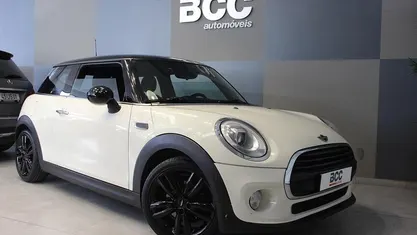 Usado Mini Cooper 116 HP (85 kW) 2017 Outra Citadino
