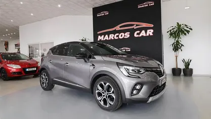 Usado 2023 Renault Captur SUV | € 19.400 (Preço justo)