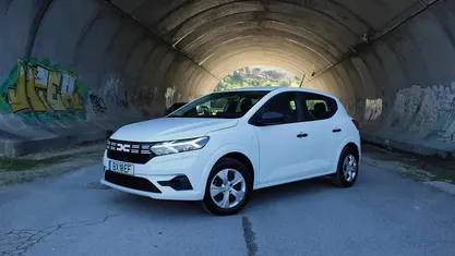Usado Dacia Sandero 101 HP (74 kW) 2025 Branco Citadino