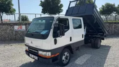 Branco Usado 2002 Mitsubishi Canter Sedan | € 13.450 (Preço justo)