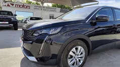Preto Usado 2021 Peugeot 5008 Active Monovolume | € 26.950 (Preço justo)