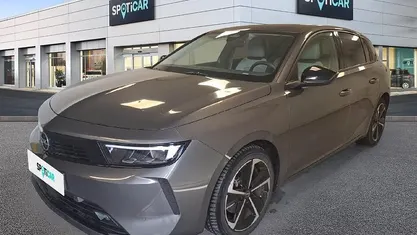 Usado Opel Astra Elegance 130 HP (95 kW) 2023 Cinzento Carrinha