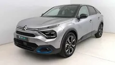 Cinzento Usado 2023 Citroën e-C4 Shine Sedan | € 24.900 (Bom preço)