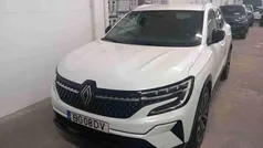 Branco Usado 2023 Renault R25 Sedan | € 31.990