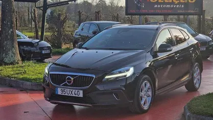 Usado Volvo V40 CC 150 HP (110 kW) 2018 Carrinha
