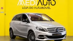 Cinza Usado 2016 Mercedes B250e Monovolume | € 12.500