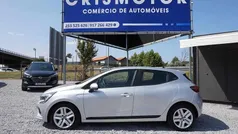 Cinzento Usado 2021 Renault Clio V Citadino | € 14.950 (Preço justo)