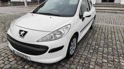 Usado Peugeot 207 68 HP (50 kW) 2008 Branco Citadino