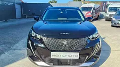 Preto Usado 2022 Peugeot 2008 Allure SUV | € 21.990 (Preço justo)