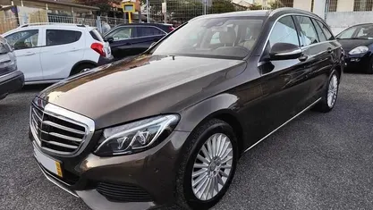 Castanho Usado 2015 Mercedes C350 Exclusive Carrinha | € 17.950 (Preço justo)