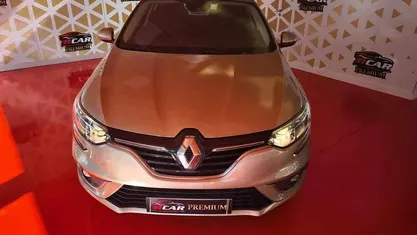 Usado 2016 Renault Mégane III | € 10.999 (Bom preço)