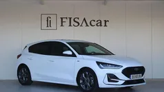 Branco Usado 2024 Ford Focus ST-Line Citadino | € 20.990 (Bom preço)
