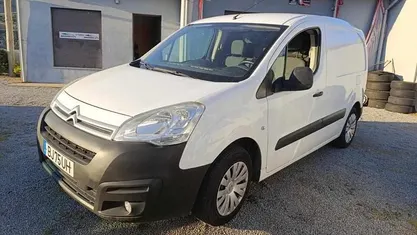 Usado Citroën Berlingo Exclusive 90 HP (66 kW) 2015 Monovolume