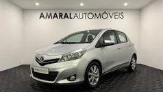 Cinza Usado 2013 Toyota Yaris Active | € 10.900 (Preço justo)