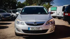 Cinza Usado 2011 Opel Astra Cosmo Carrinha | € 9.900