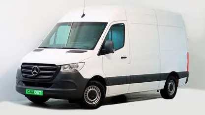 Usado Mercedes Sprinter 150 HP (110 kW) 2022 Branco Van