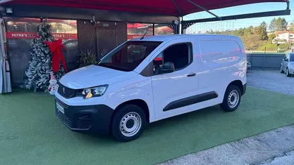 Usado 2023 Peugeot Partner Monovolume | € 17.450 (Preço justo)