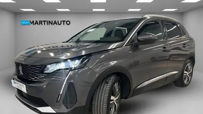 Usado Peugeot 3008 Allure 225 HP (165 kW) 2021 SUV