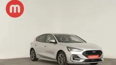 Cinzento Usado 2024 Ford Focus ST-Line | € 22.499 (Bom preço)