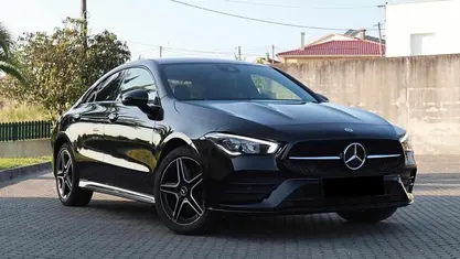 Usado Mercedes CLA250e 218 HP (160 kW) 2021 Preto Sedan