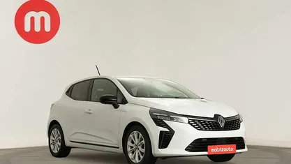 Branco Usado 2024 Renault Clio V | € 17.499 (Preço justo)