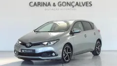 Cinza Usado 2018 Toyota Auris Comfort Citadino | € 17.750 (Preço justo)