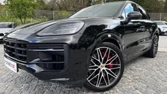 Usado 2024 Porsche Cayenne S E-Hybrid SUV | € 153.900