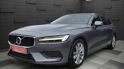 Usado Volvo V60 150 HP (110 kW) 2018 Cinzento Carrinha