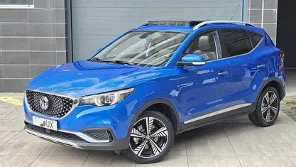 Usado MG ZS 105 kW (143 HP) 2021 Azul SUV