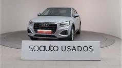 Cinzento claro Usado 2023 Audi Q2 Advanced SUV | € 25.990 (Preço justo)