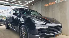 Preto Usado 2016 Porsche Cayenne S E-Hybrid SUV | € 39.990