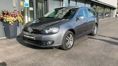 Branco Usado 2011 VW Golf VI Sportline Sedan | € 8.500 (Preço justo)