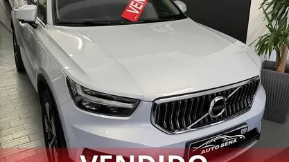 Usado Volvo XC40 262 HP (192 kW) 2020 Cinzento SUV