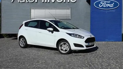 Branco Usado 2017 Ford Fiesta Citadino | € 11.750 (Preço justo)