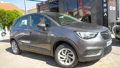 Usado Opel Crossland X 110 HP (80 kW) 2019 Cinzento SUV