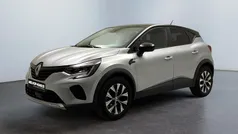 Cinza Usado 2023 Renault Captur Evolution SUV | € 18.990 (Preço justo)