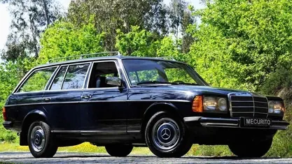 Azul escuro Usado 1980 Mercedes E230 Carrinha | € 21.750