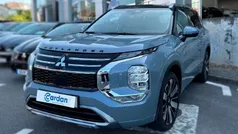Cinzento Usado 2025 Mitsubishi Outlander P-HEV | € 55.250 (Preço justo)
