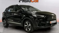 Preto Usado 2023 MG ZS Luxury Sedan | € 27.990 (Preço justo)