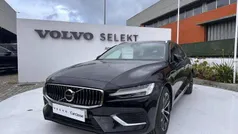 Preto Usado 2024 Volvo V60 Core Carrinha | € 46.000 (Preço justo)