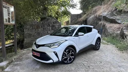Usado Toyota C-HR 122 HP (89 kW) 2019 SUV