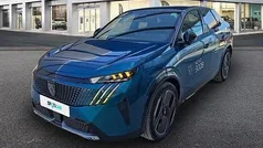 Azul Usado 2024 Peugeot e-3008 Allure SUV | € 37.500 (Preço justo)