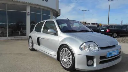 Usado 2001 Renault Clio II | € 64.950