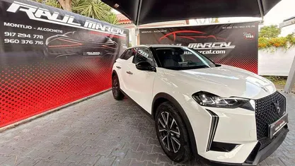 Branco Usado 2024 DS Automobiles DS3 Performance | € 22.900 (Preço justo)