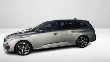 Usado 2024 Peugeot 308 SW Carrinha | € 23.990 (Preço justo)