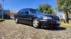 Usado 1998 Mercedes C220 Elegance Sedan | € 2.950