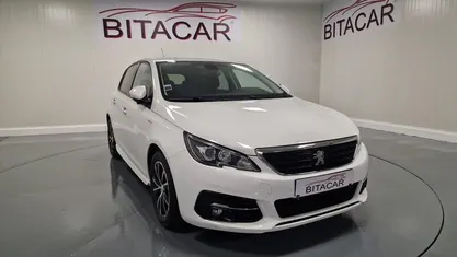 Usado 2020 Peugeot 308 Style | € 15.950 (Preço justo)