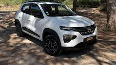 Branco Usado 2022 Dacia Spring Essentiel Citadino | € 11.900 (Preço justo)